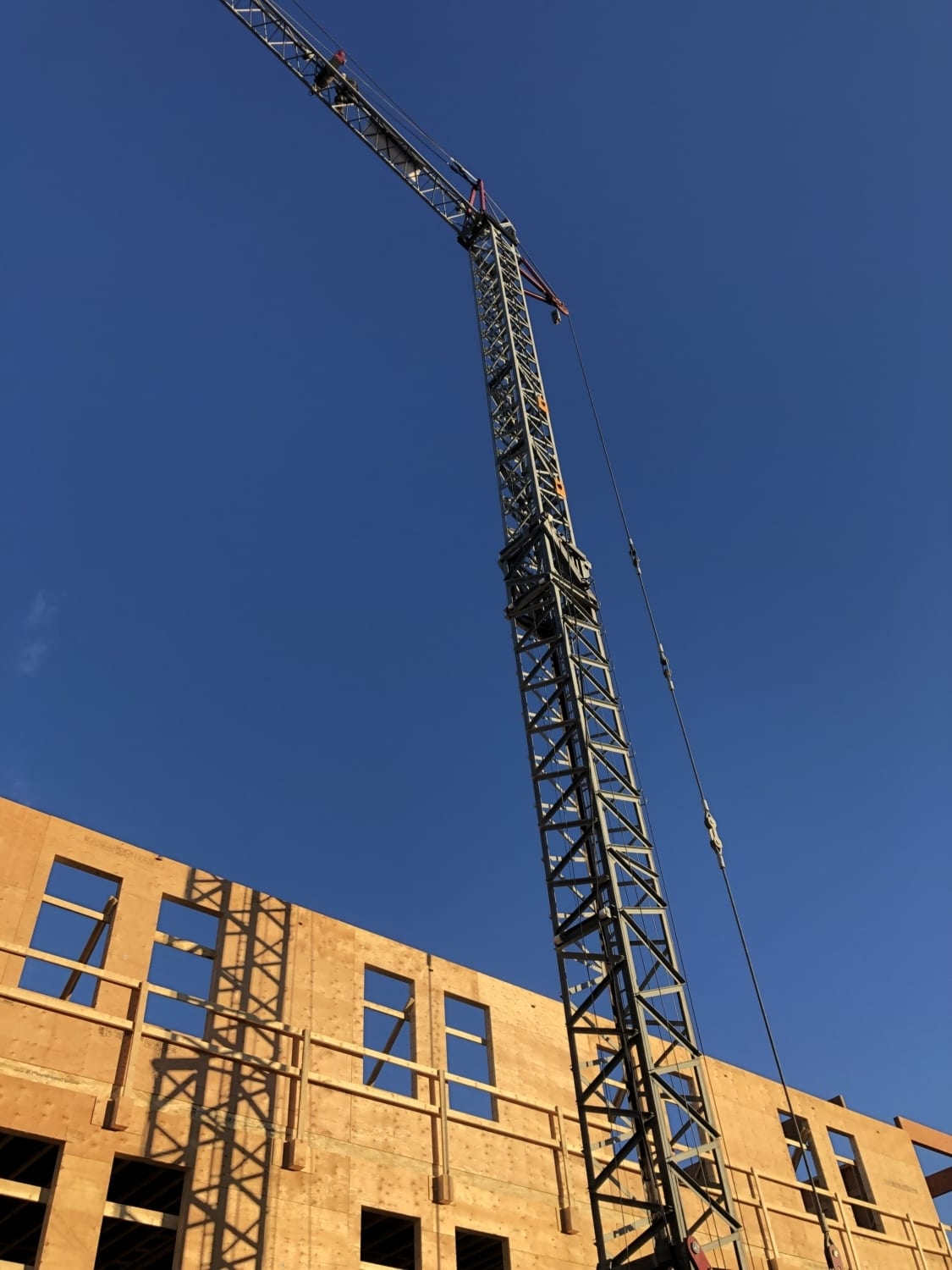 portable tower crane rental